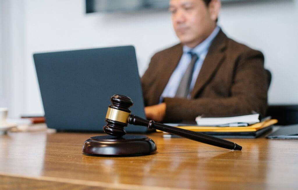 Alabama Personal Injury Attorney hired by new client
